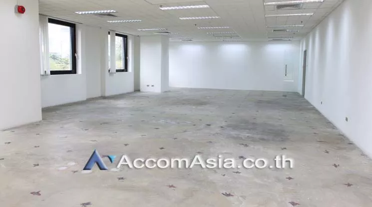7  Studio Office Space For Rent in Ploenchit ,Bangkok BTS Ploenchit at 208 Wireless Road Building AA17625